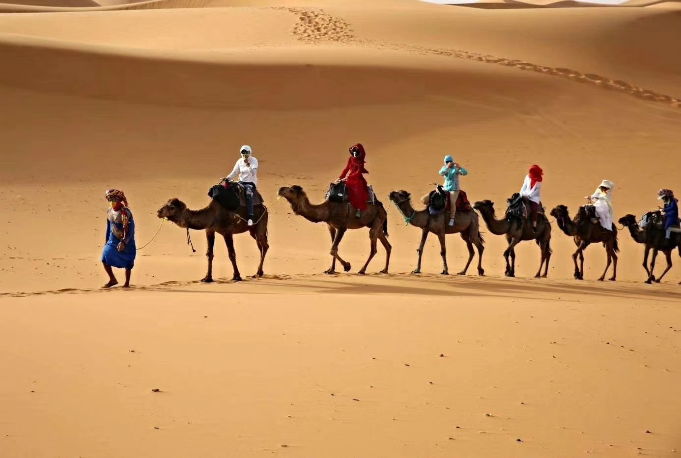 6 Dias desde Marrakech al desierto de Merzouga via Pista de Paris-Dakar